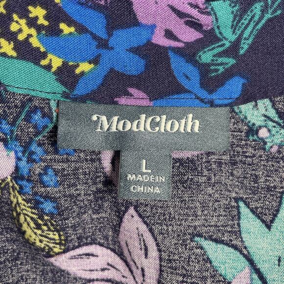 ModCloth Proactive Panache Lemur Romper Women Sz L Neck Tie Blue Tropical Floral - Picture 6 of 6